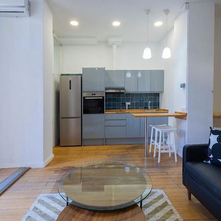 Florit Flats - The Vella Apartment Валенсия Экстерьер фото